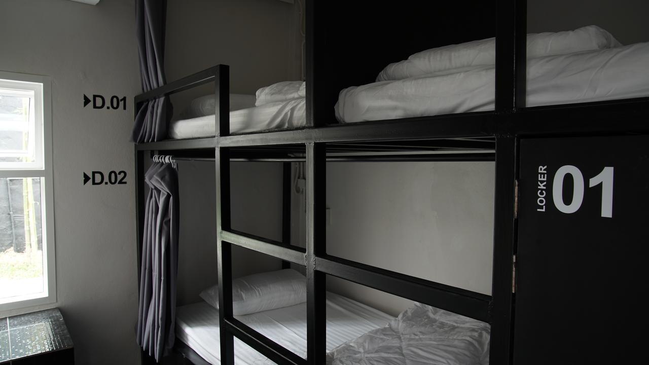 The Park Society Hostel Τσιάνγκ Μάι Εξωτερικό φωτογραφία
