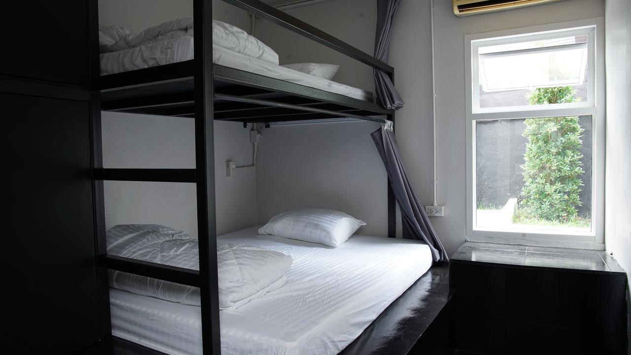The Park Society Hostel Τσιάνγκ Μάι Εξωτερικό φωτογραφία